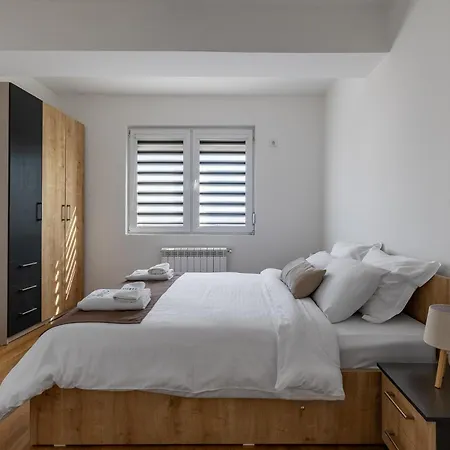 Daire Merlyn By Sienna Üsküp