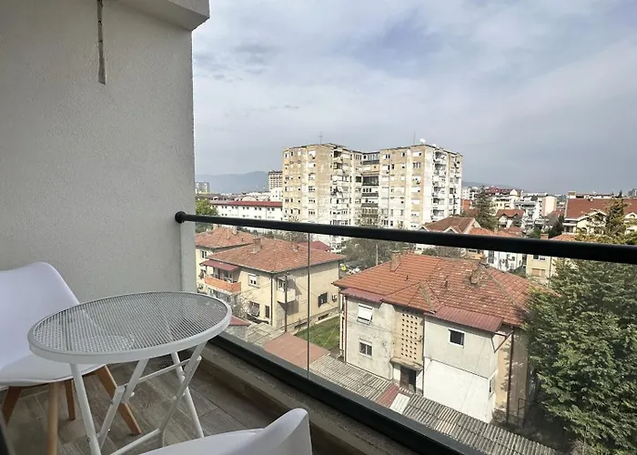 Merlyn By Sienna Skopje